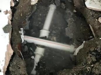 梅里斯阳台漏水维修公司为您分享楼上楼下漏水怎么处理
